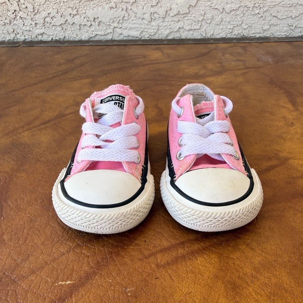 Converse Chuck Taylor All Star Toddler Girls Pink Low Top Sneakers Size 2